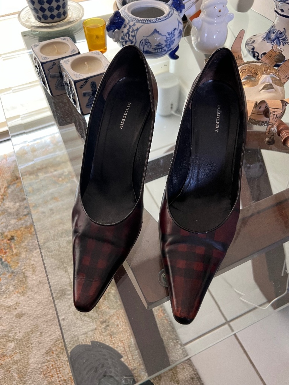 Burberry pumps